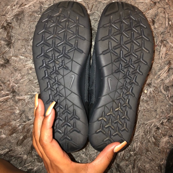 Nike - Picture 6 of 6